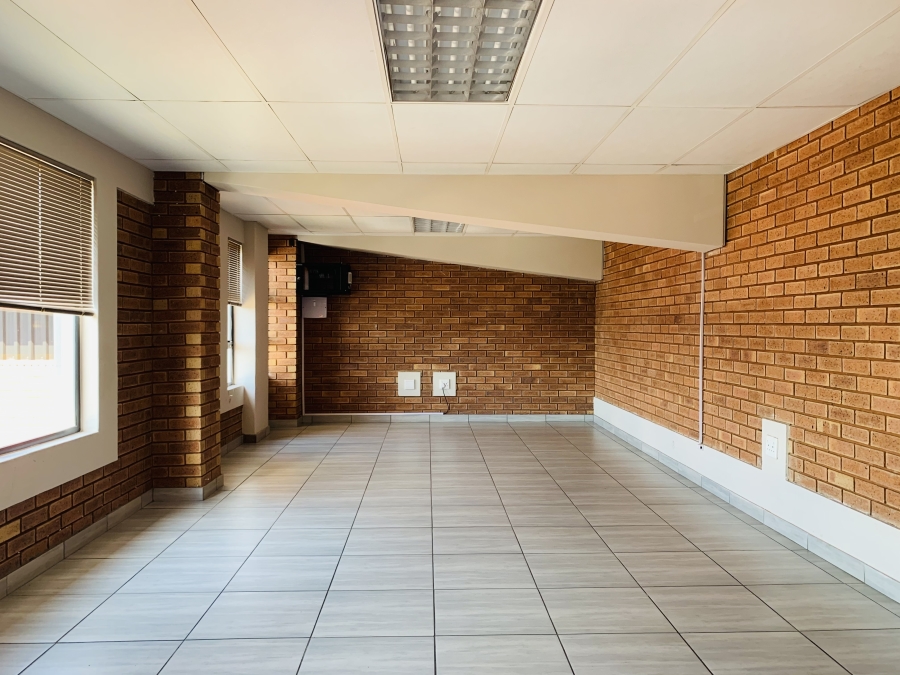 To Let commercial Property for Rent in Hennopspark Gauteng