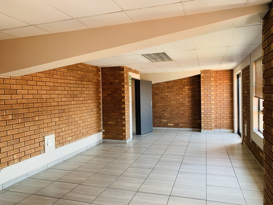 To Let commercial Property for Rent in Hennopspark Gauteng