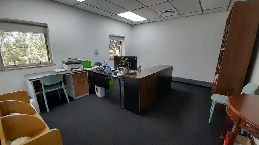 To Let commercial Property for Rent in Randjespark Gauteng