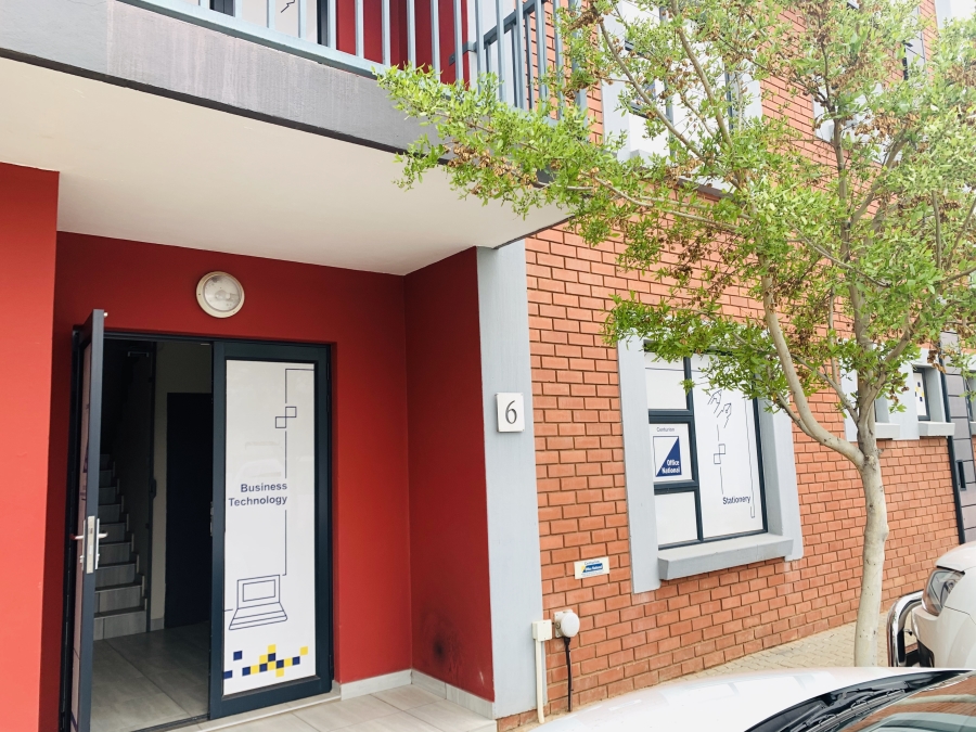 To Let commercial Property for Rent in Hennopspark Gauteng