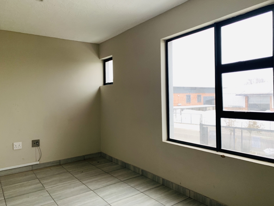 To Let commercial Property for Rent in Hennopspark Gauteng