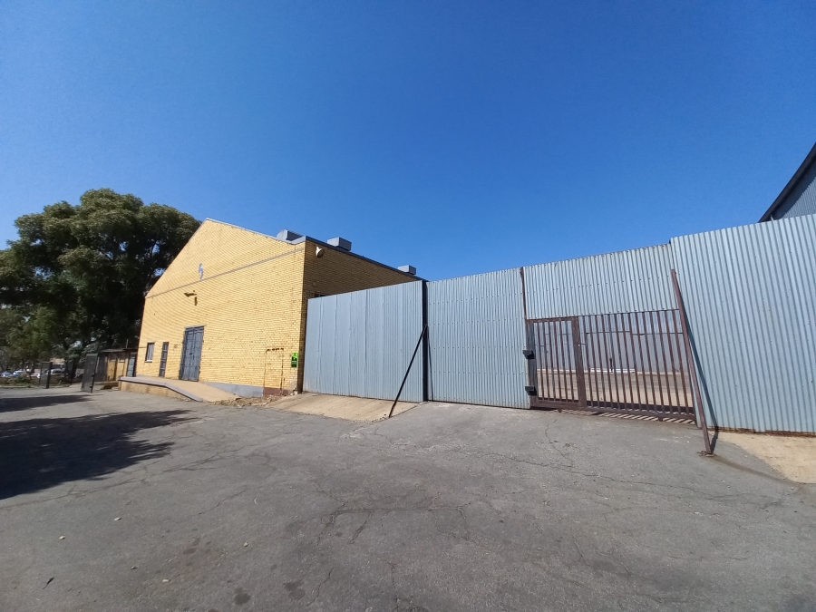 To Let commercial Property for Rent in Elandsfontein Gauteng