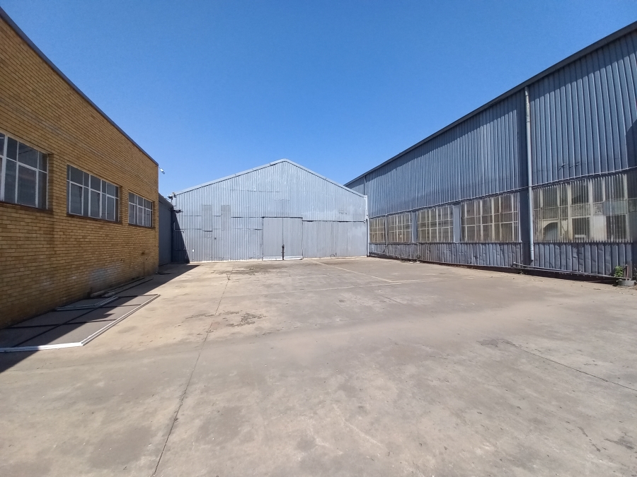 To Let commercial Property for Rent in Elandsfontein Gauteng
