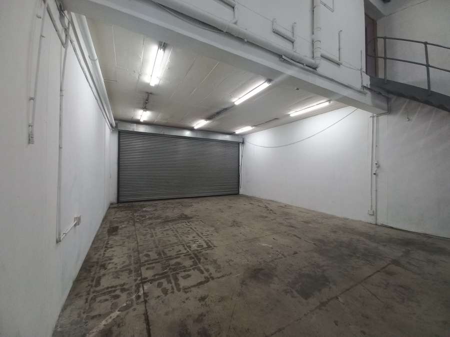 To Let commercial Property for Rent in New Redruth Gauteng