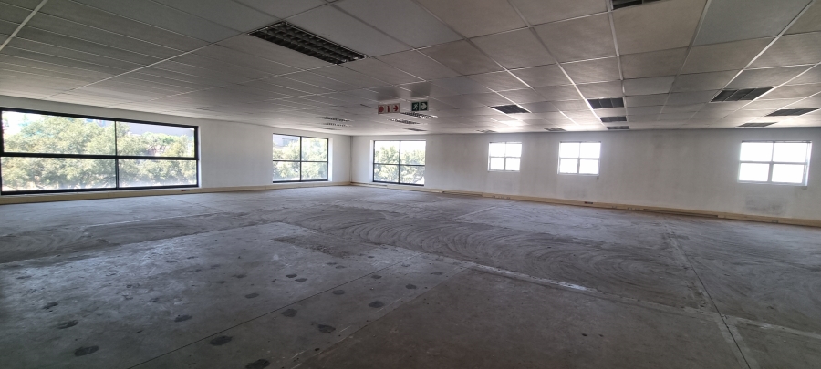 To Let commercial Property for Rent in Halfway Gardens Gauteng