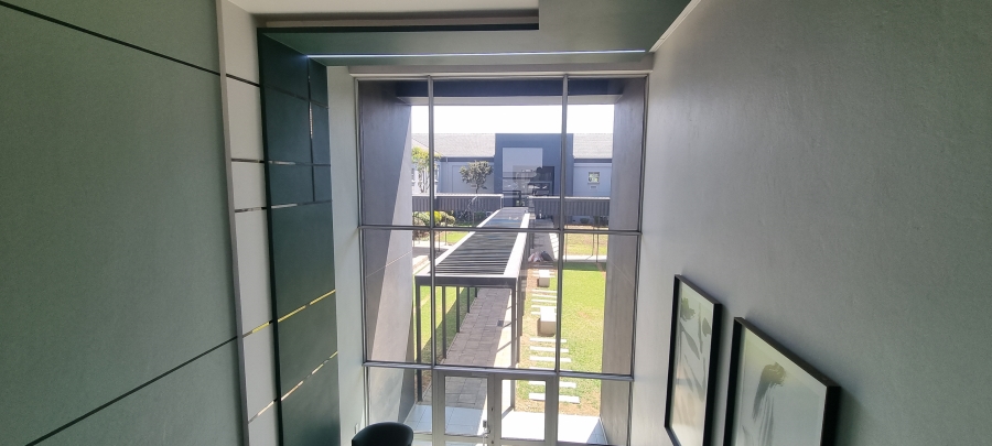 To Let commercial Property for Rent in Halfway Gardens Gauteng