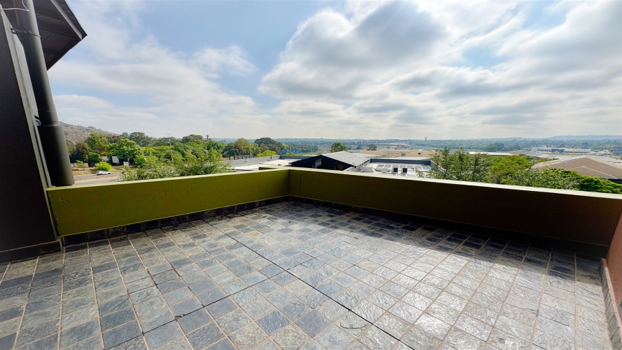 To Let commercial Property for Rent in Bedfordview Gauteng