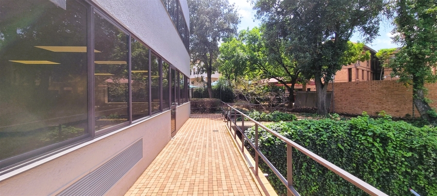 To Let commercial Property for Rent in Woodmead Gauteng
