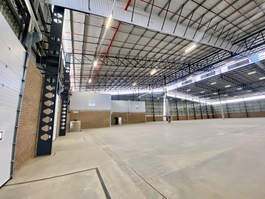 To Let commercial Property for Rent in Randjespark Gauteng