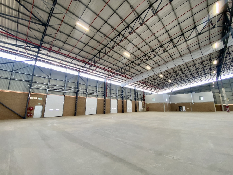 To Let commercial Property for Rent in Randjespark Gauteng