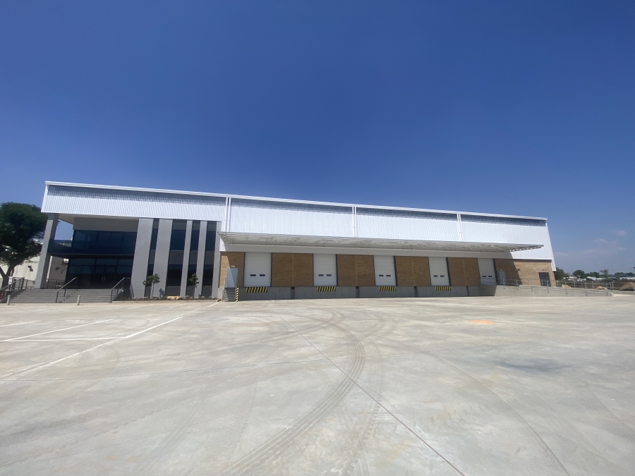 To Let commercial Property for Rent in Randjespark Gauteng