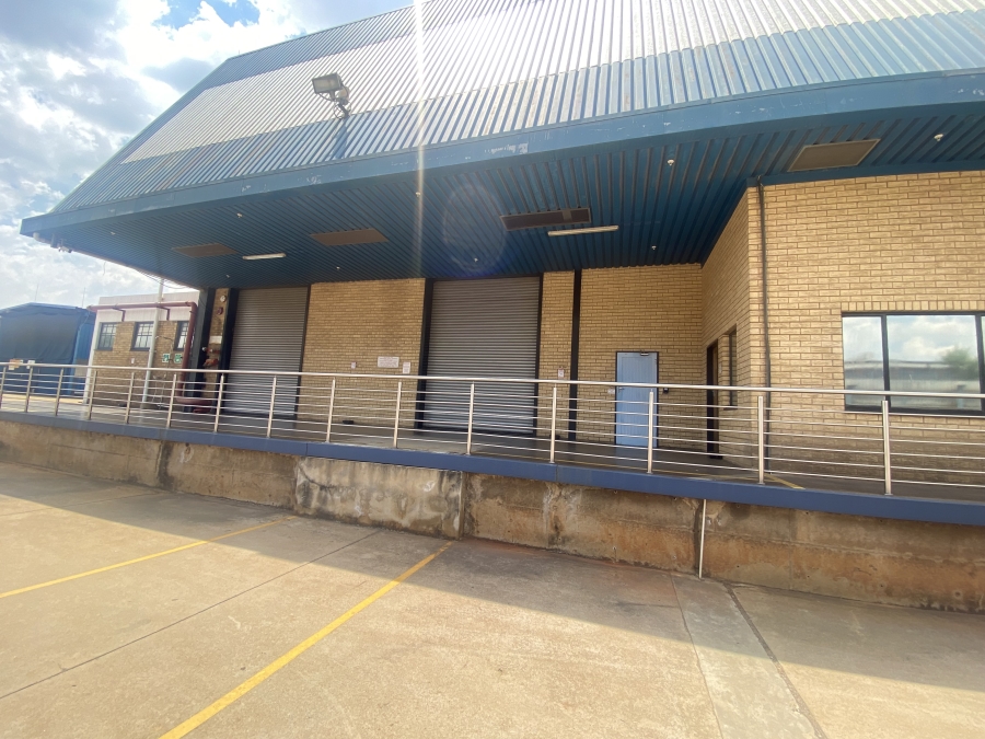 To Let commercial Property for Rent in Spartan Gauteng