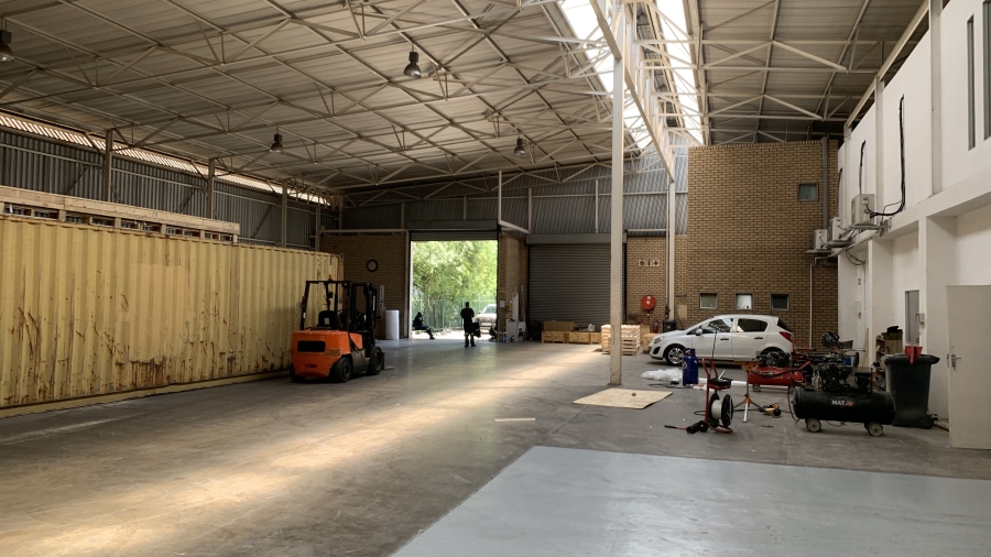 To Let commercial Property for Rent in Linbro Park Gauteng