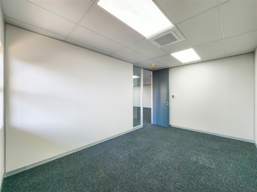 To Let commercial Property for Rent in Fourways Gauteng