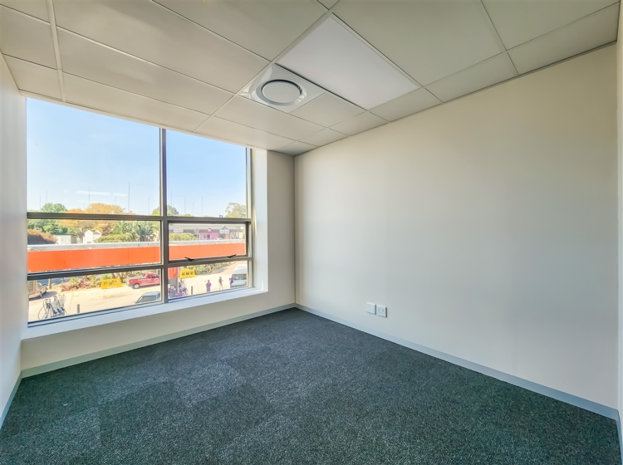 To Let commercial Property for Rent in Fourways Gauteng