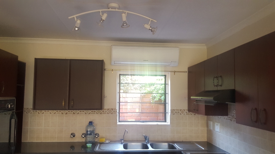 2 Bedroom Property for Sale in Montana Tuine Gauteng