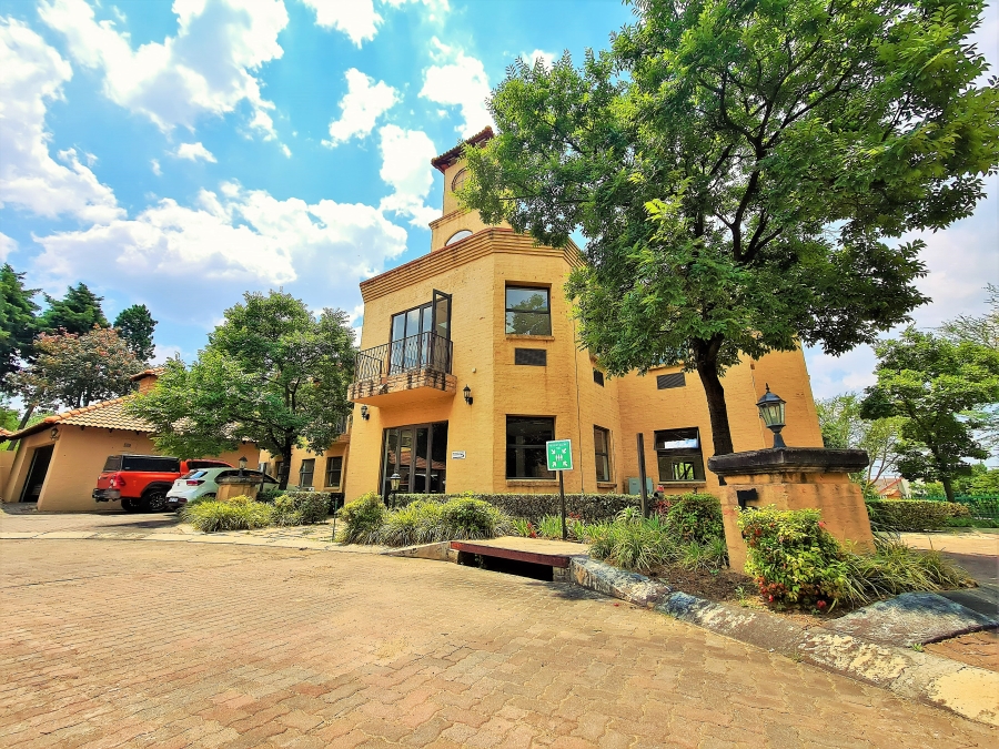 To Let commercial Property for Rent in Fourways Gauteng