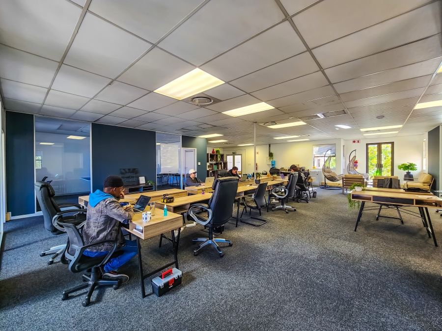 To Let commercial Property for Rent in Fourways Gauteng