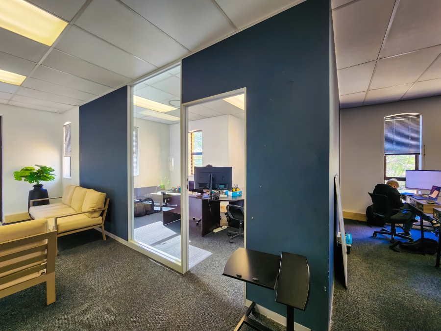 To Let commercial Property for Rent in Fourways Gauteng