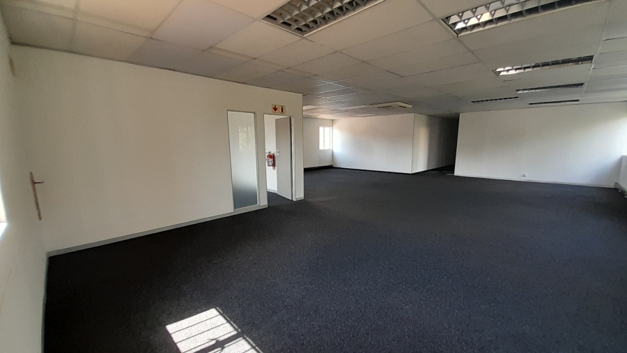 To Let commercial Property for Rent in Randjespark Gauteng