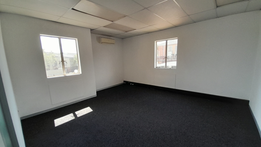 To Let commercial Property for Rent in Randjespark Gauteng