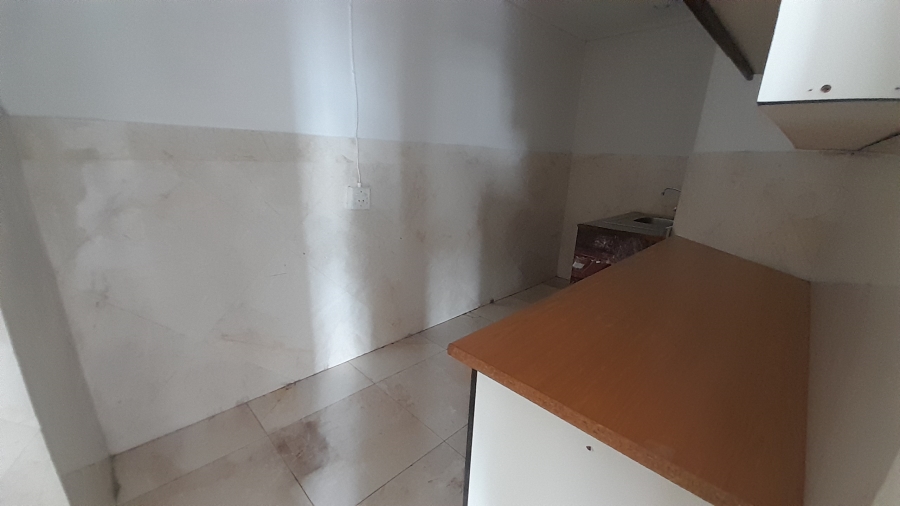 To Let commercial Property for Rent in Halfway House Gauteng