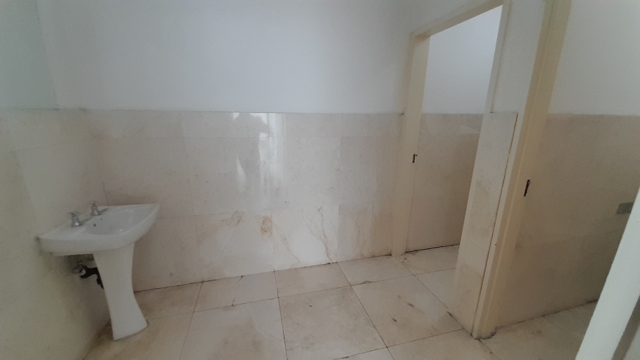 To Let commercial Property for Rent in Halfway House Gauteng