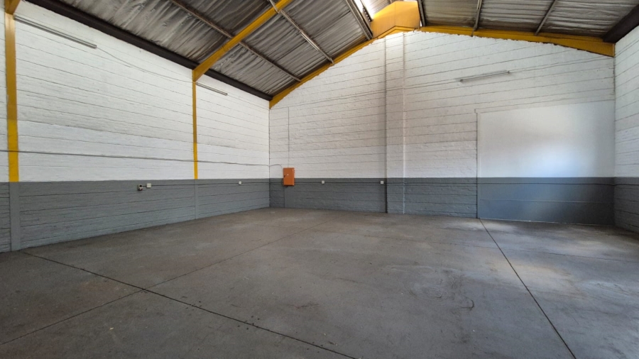 To Let commercial Property for Rent in Silvertondale Gauteng