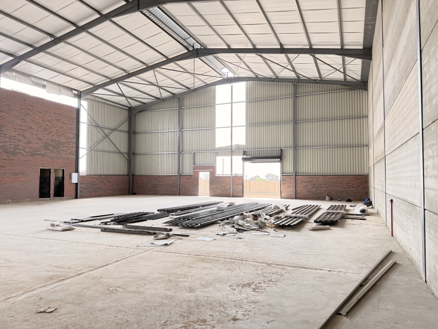 Commercial Property for Sale in Knoppieslaagte Gauteng