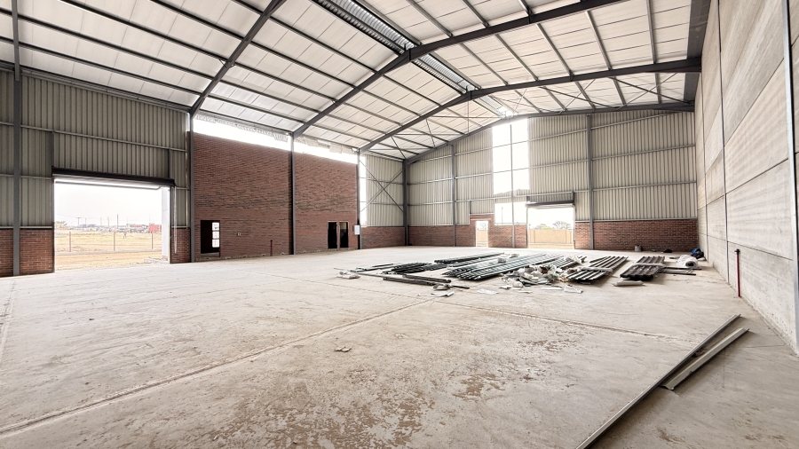 Commercial Property for Sale in Knoppieslaagte Gauteng