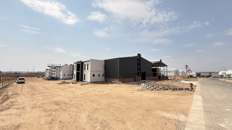 Commercial Property for Sale in Knoppieslaagte Gauteng
