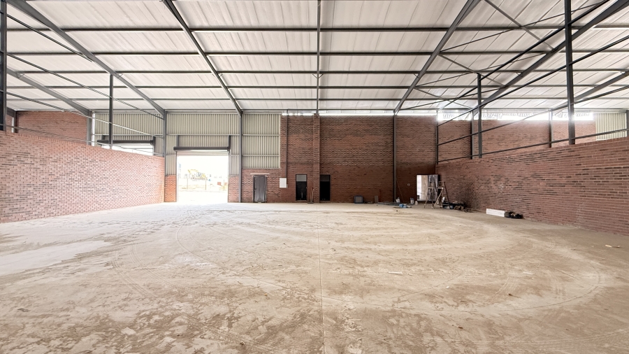Commercial Property for Sale in Knoppieslaagte Gauteng