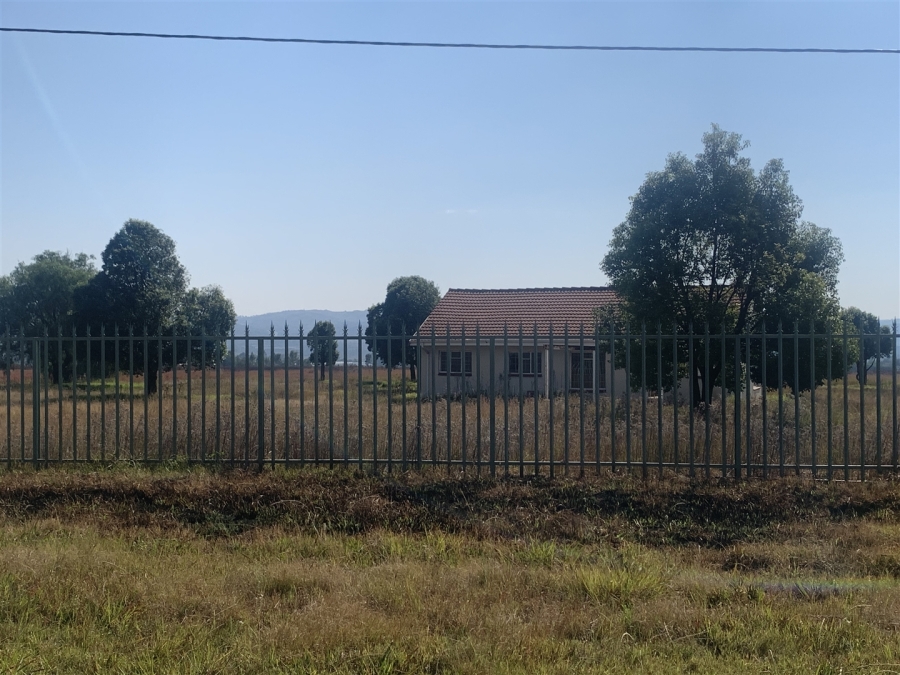 6 Bedroom Property for Sale in Tedderfield A H Gauteng