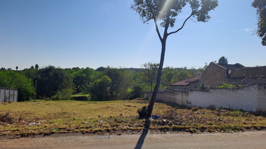 0 Bedroom Property for Sale in Country View Gauteng