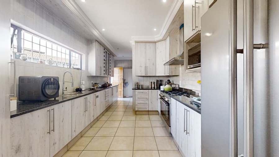 3 Bedroom Property for Sale in Libradene Gauteng