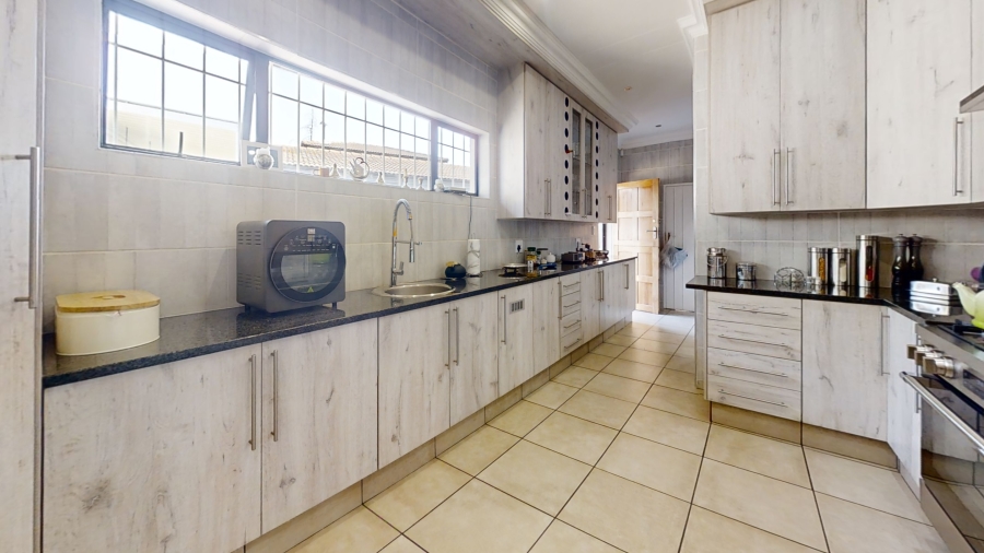 3 Bedroom Property for Sale in Libradene Gauteng