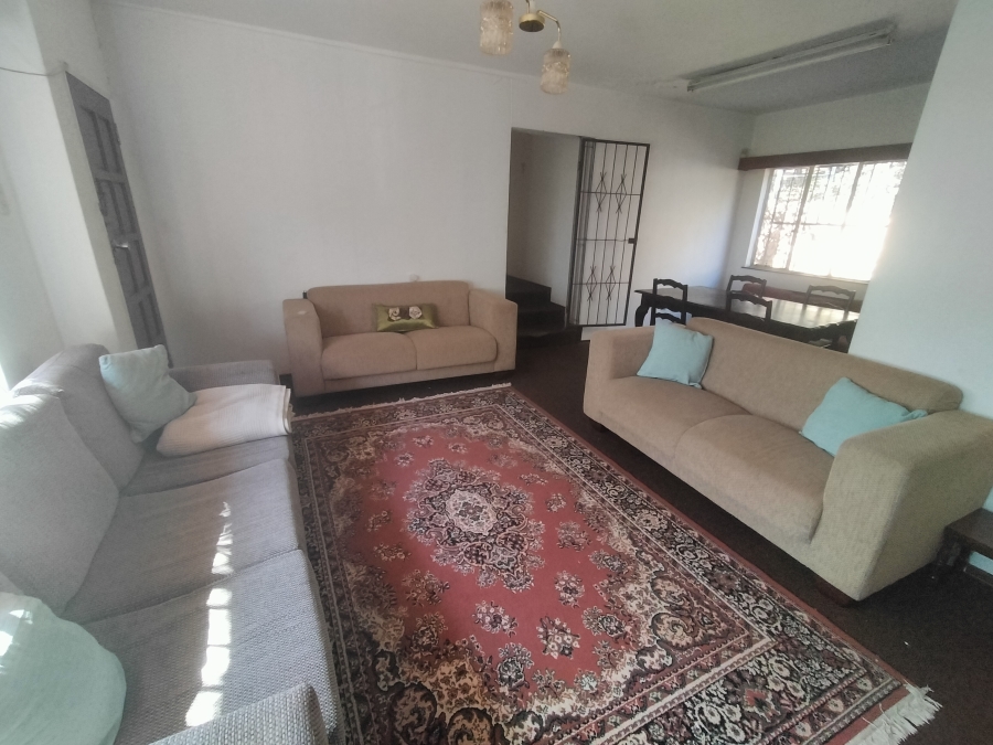 5 Bedroom Property for Sale in Florauna Gauteng