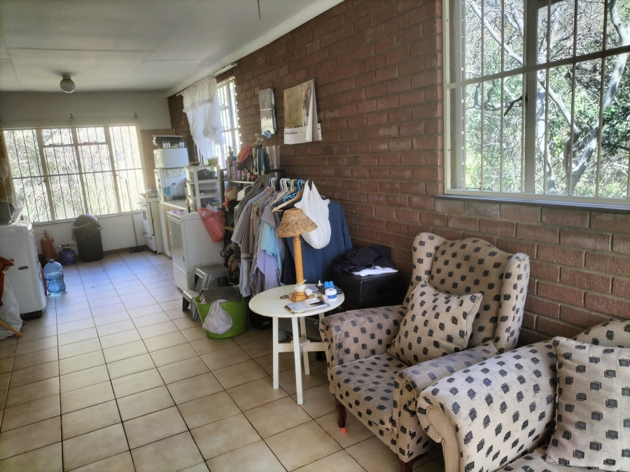 5 Bedroom Property for Sale in Florauna Gauteng