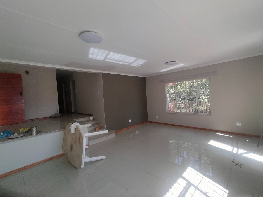 4 Bedroom Property for Sale in Florauna Gauteng