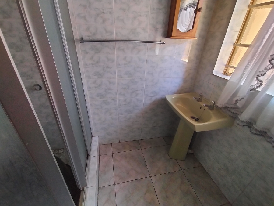 5 Bedroom Property for Sale in Pretoria North Gauteng