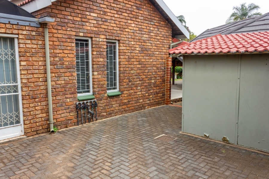 3 Bedroom Property for Sale in Dorandia Gauteng