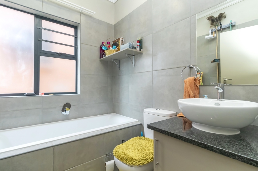 2 Bedroom Property for Sale in Ferndale Gauteng