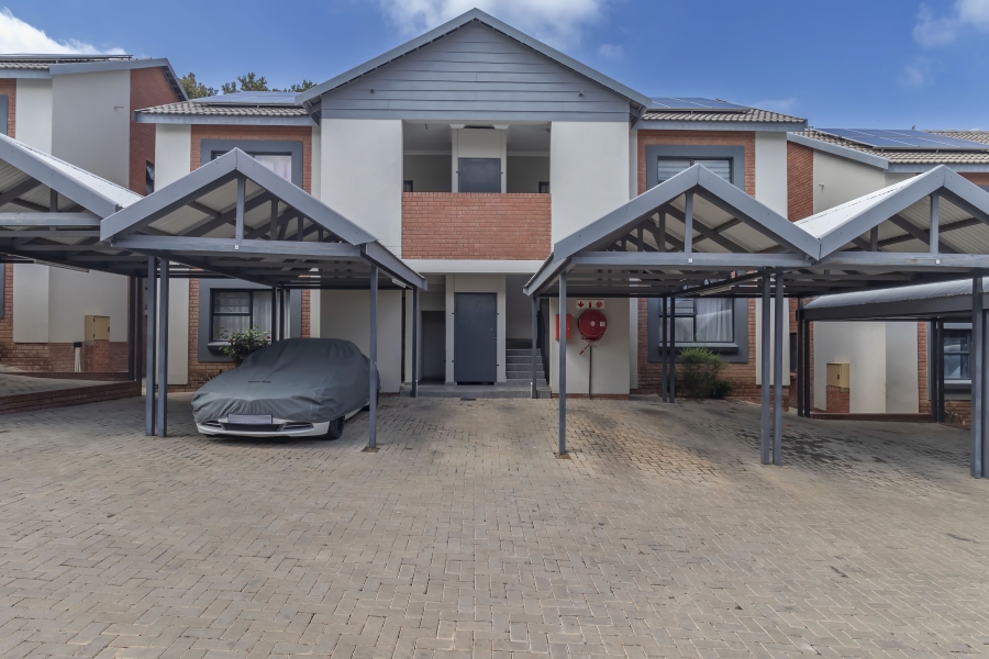 2 Bedroom Property for Sale in Ferndale Gauteng