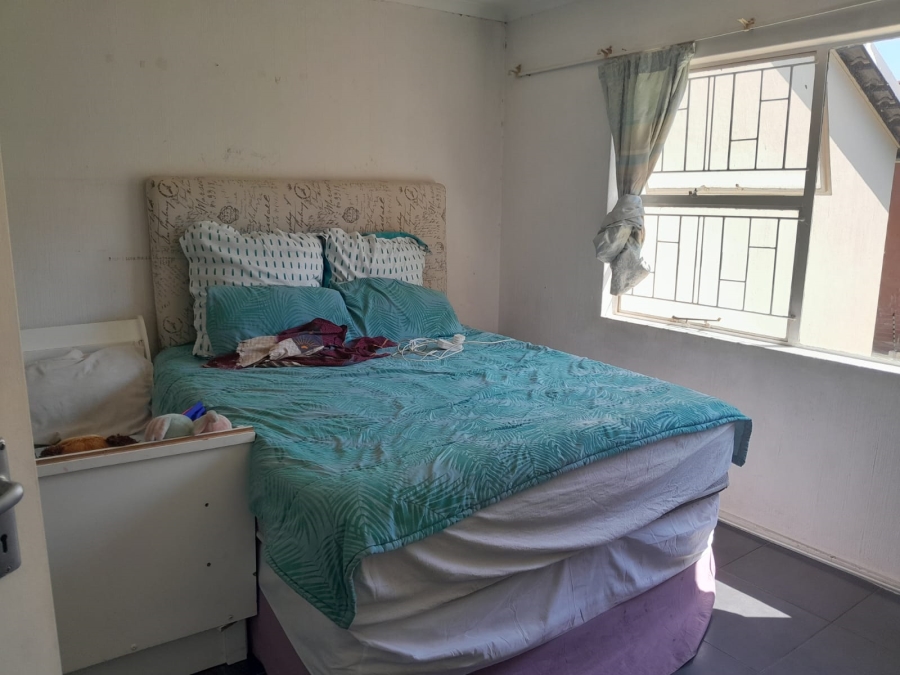 2 Bedroom Property for Sale in Vorna Valley Gauteng
