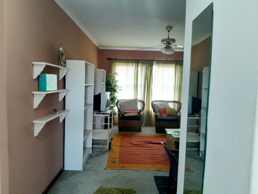 2 Bedroom Property for Sale in Vorna Valley Gauteng