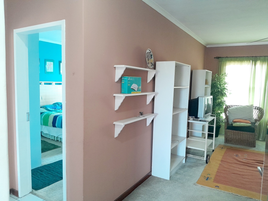 2 Bedroom Property for Sale in Vorna Valley Gauteng