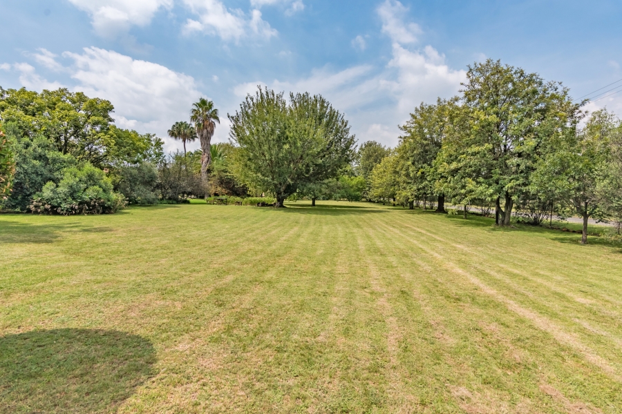 4 Bedroom Property for Sale in Randjesfontein A H Gauteng