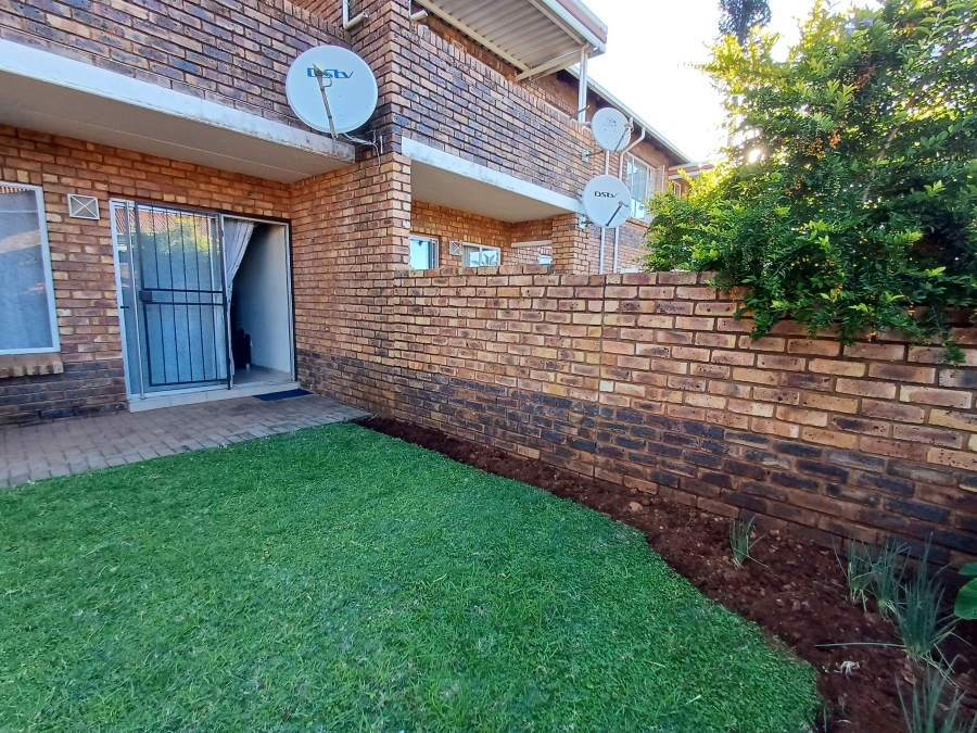 2 Bedroom Property for Sale in Clarina Gauteng
