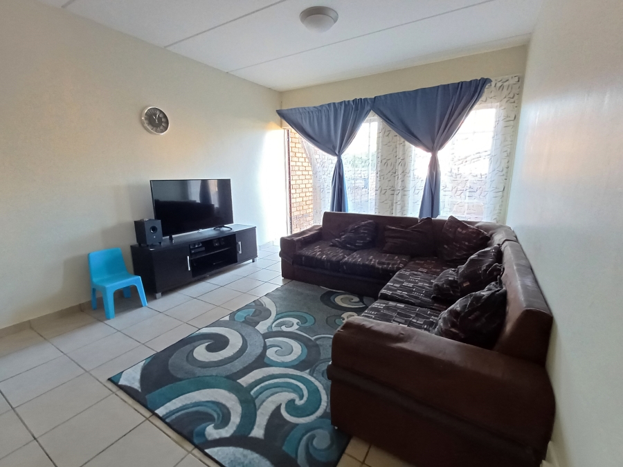 2 Bedroom Property for Sale in Clarina Gauteng