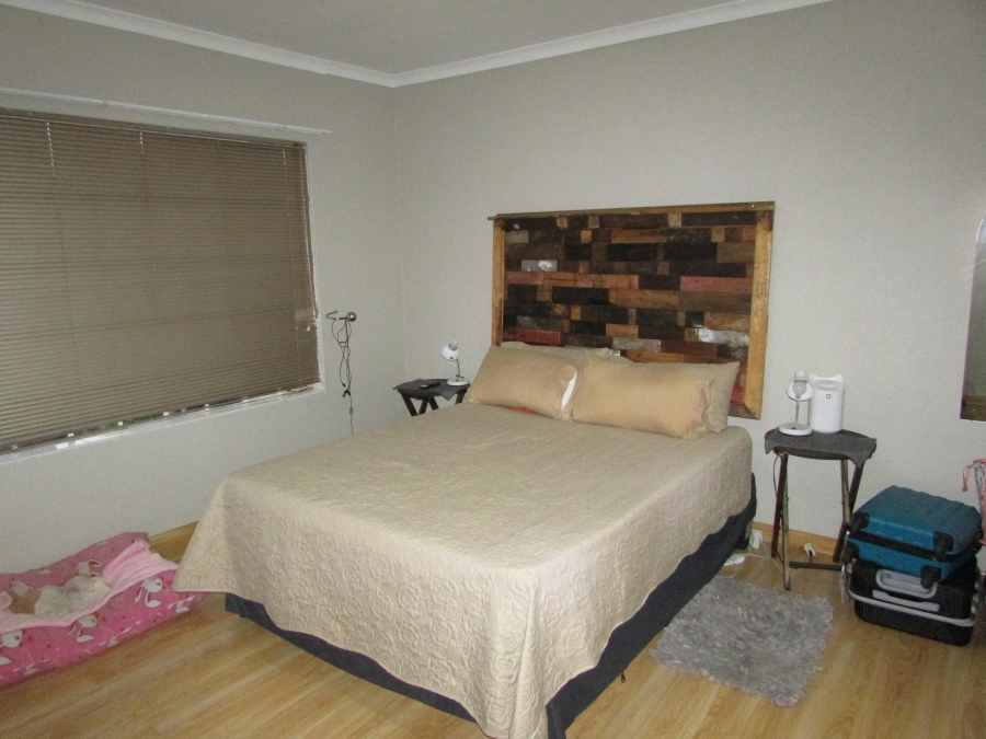 2 Bedroom Property for Sale in Eike Park Gauteng
